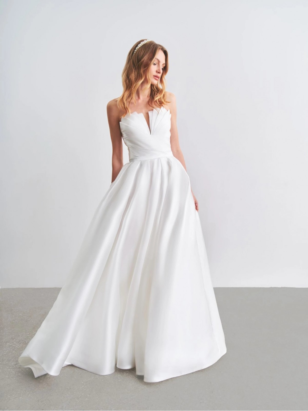 Luxury Wedding Dress - Bisou - LLR-18104.00.00